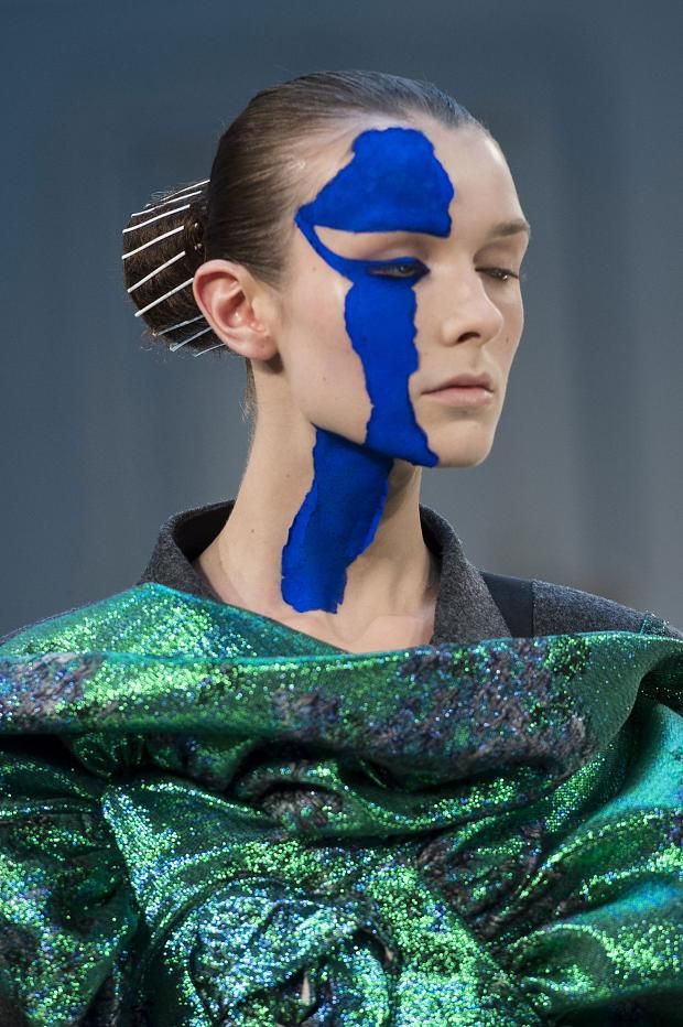 Beauty at Maison Martin Margiela Haute Couture Fall 2015