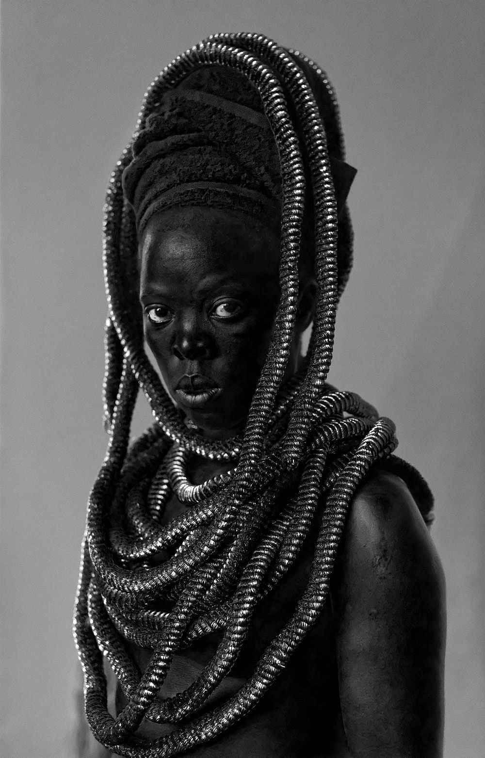 Zanele Muholi: Somnyama Ngonyama | MONOVISIONS – Black & White Photography Magazine