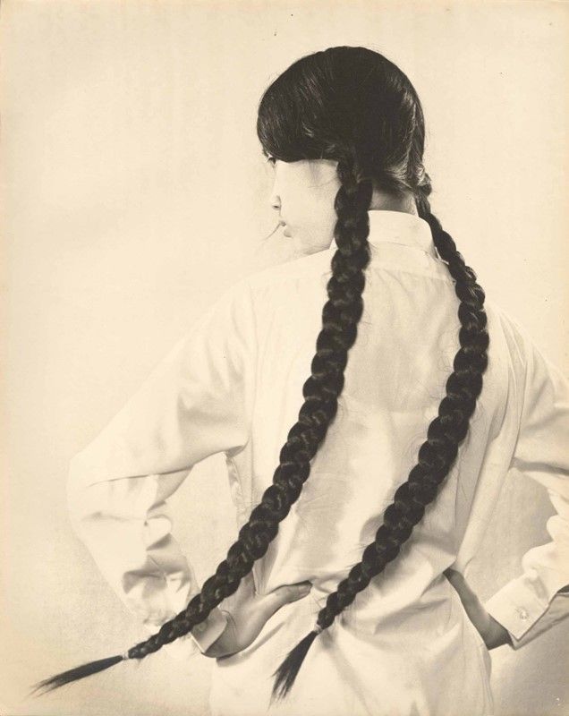 Follow This Insta-Account for Historical Hair Inspiration