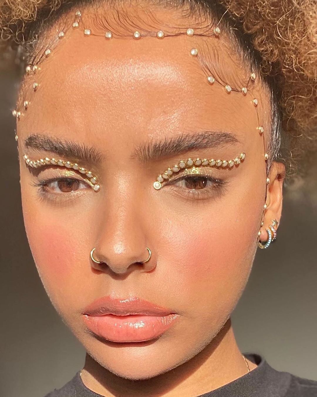 Meet the Makeup Trends That Are Dominating 2020 RN