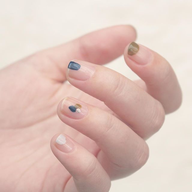 45 Minimalist Nail Art Ideas to Keep It Simple the Rest of Summer