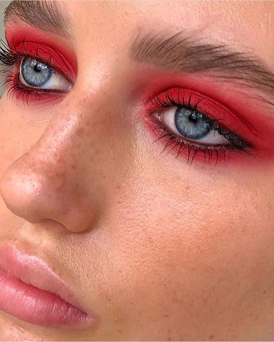 30+ Charming Red Makeups For 2020 Koees Blog