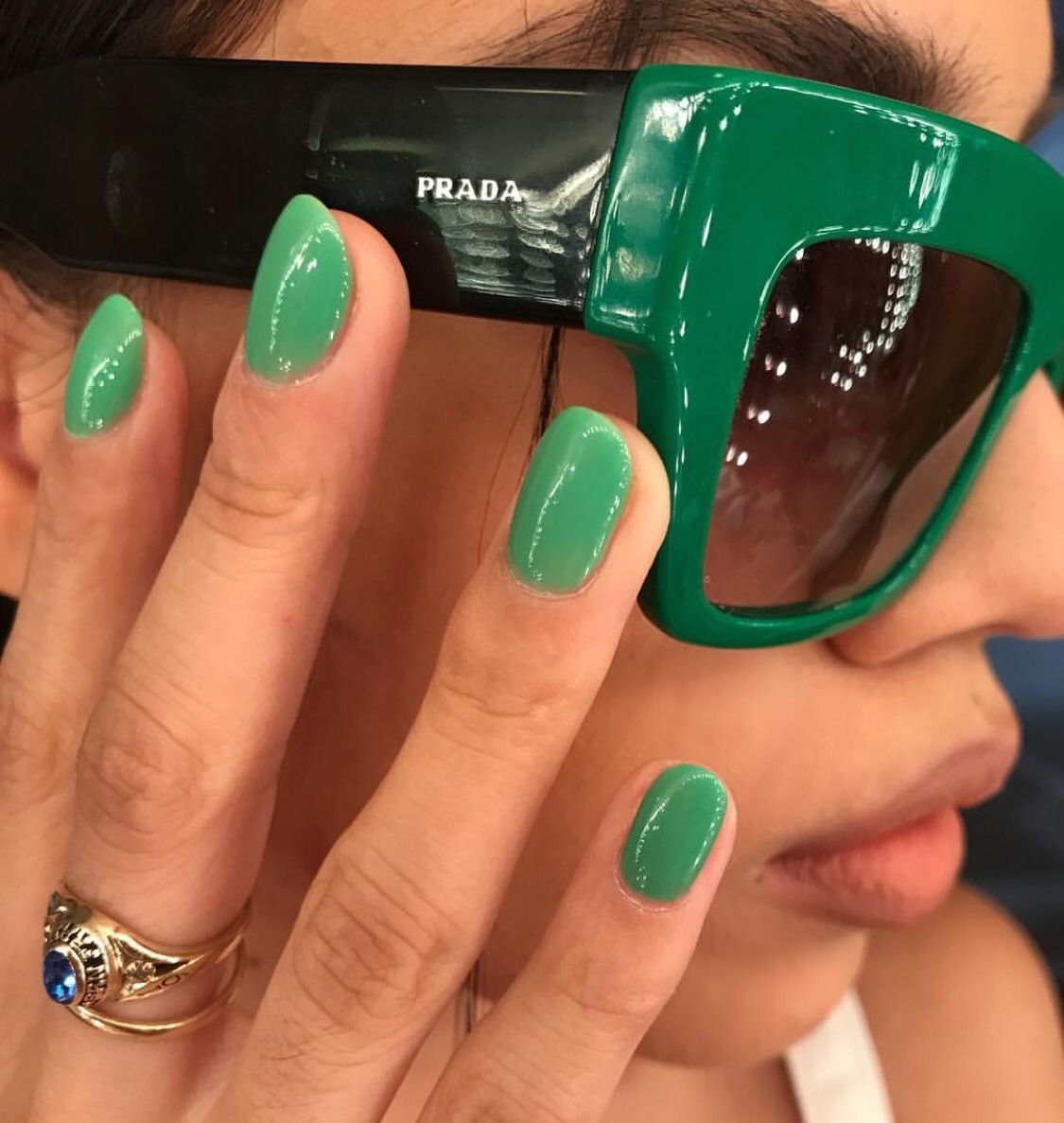 Green nails